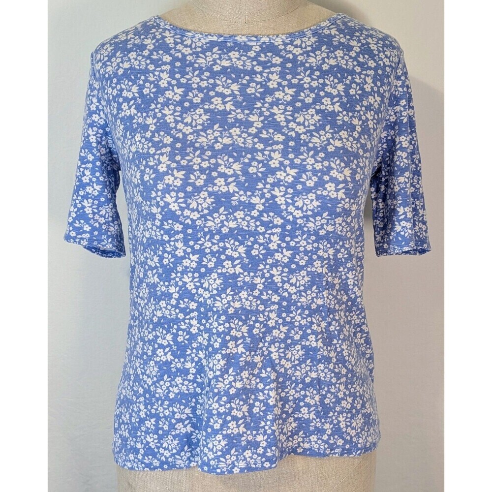 Time and Tru Blue Floral Short Sleeve Boat Neck T-Shirt Women's Large 12-14